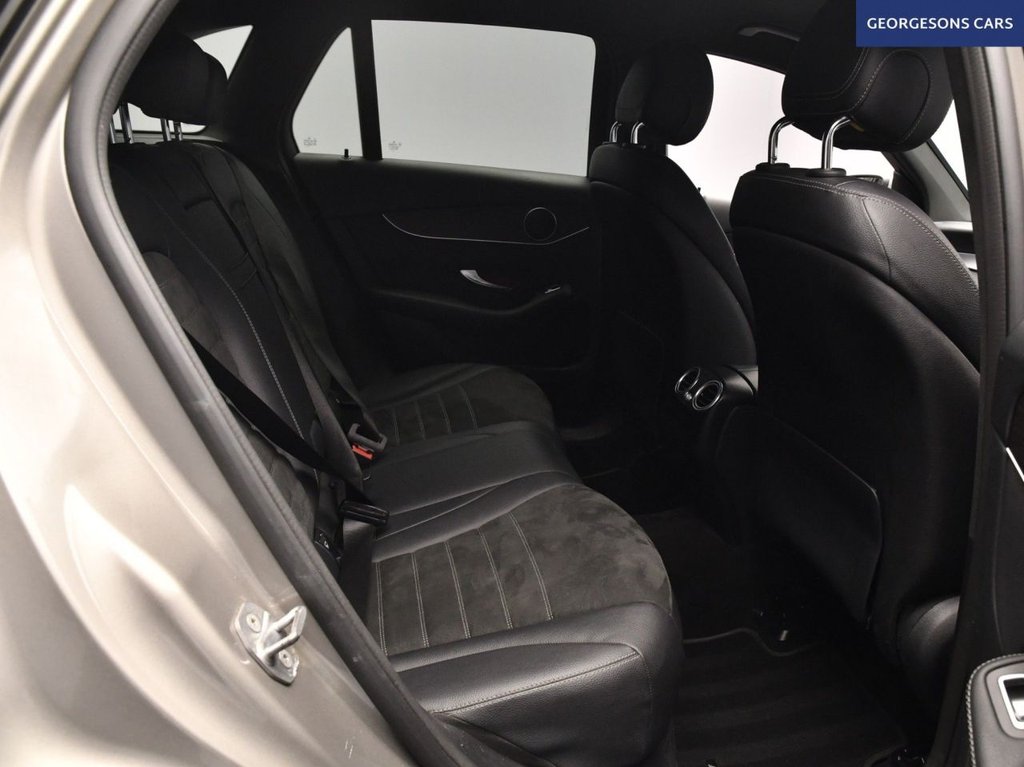 Used Mercedes-Benz GLC 2020 for sale - 77642235: Photo 25