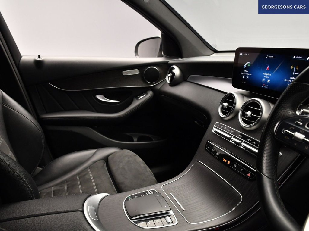 Used Mercedes-Benz GLC 2020 for sale - 77642235: Photo 29