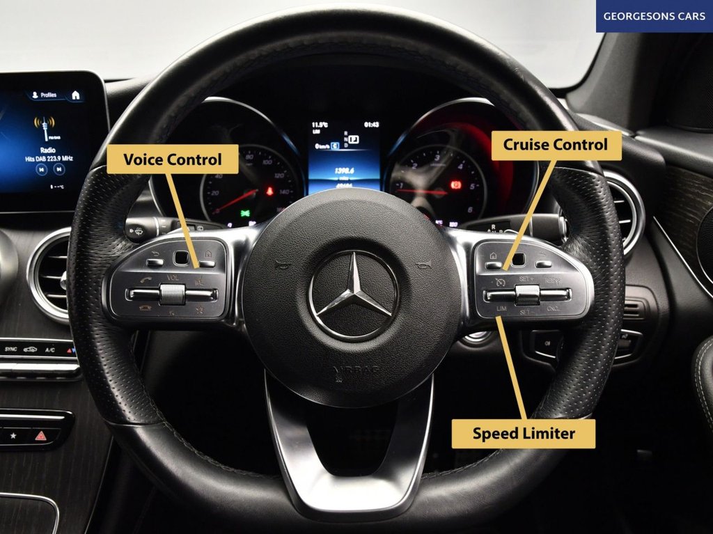 Used Mercedes-Benz GLC 2020 for sale - 77642235: Photo 31