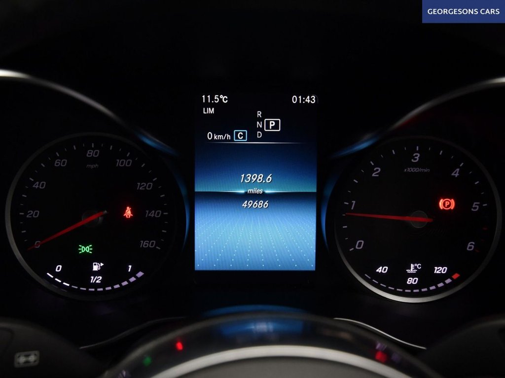 Used Mercedes-Benz GLC 2020 for sale - 77642235: Photo 32