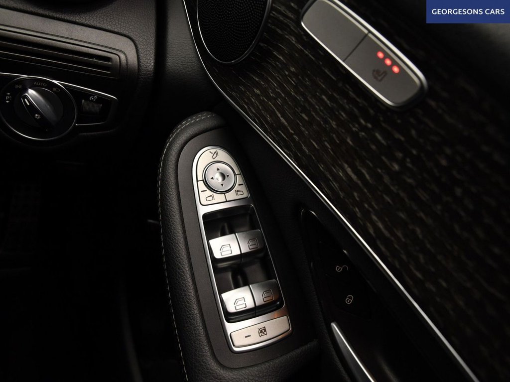 Used Mercedes-Benz GLC 2020 for sale - 77642235: Photo 46