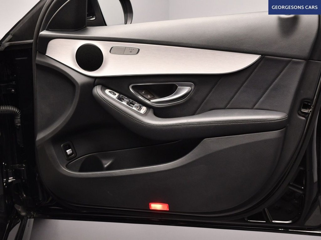 Used Mercedes-Benz C Class 2019 for sale - 77249908: Photo 27