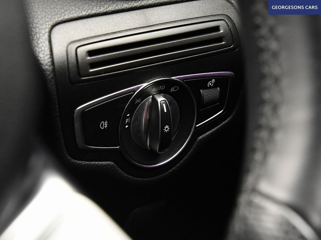 Used Mercedes-Benz GLC 2021 for sale - 76148176: Photo 33