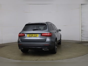 Used Mercedes-Benz GLC 2018 for sale - 75832845: Photo