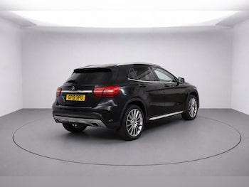 Used Mercedes-Benz GLA 2019 for sale - 79370513: Photo