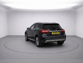 Used Mercedes-Benz GLA 2019 for sale - 79370513: Photo