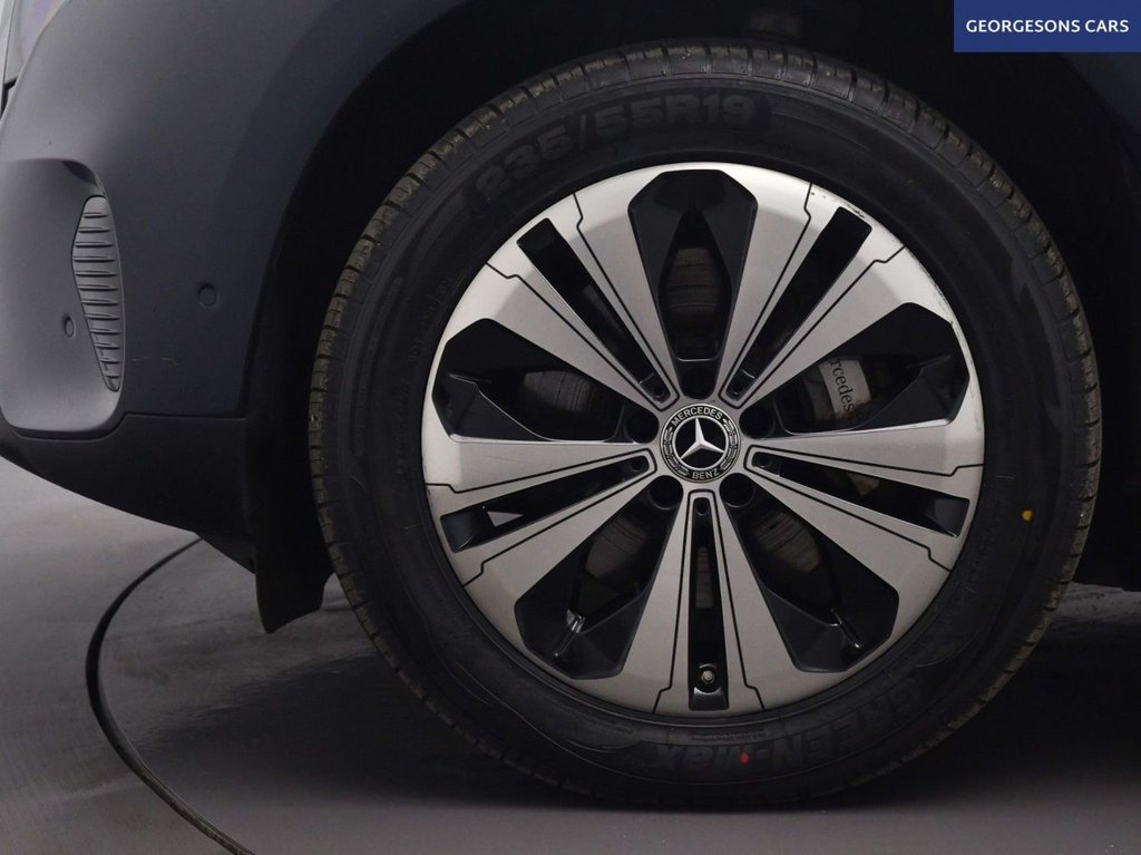 Used Mercedes-Benz EQC 2022 for sale - 76345377: Photo 9