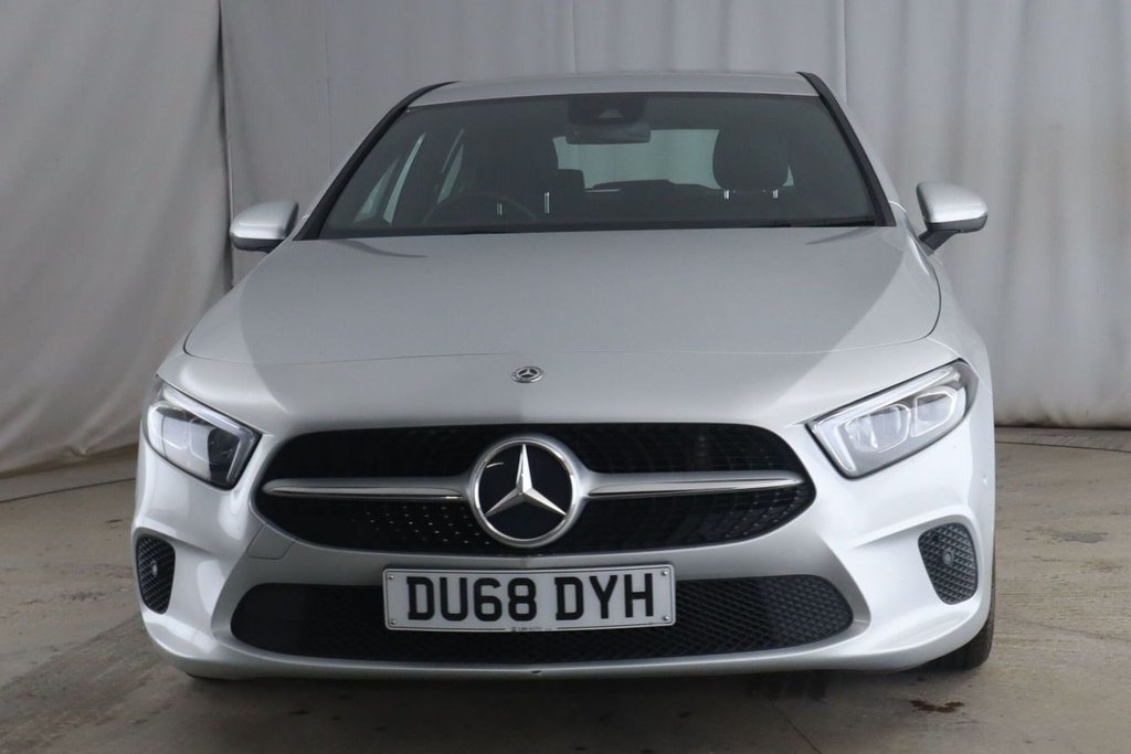 Used Mercedes-Benz A-Class 2018 for sale - 77680699: Photo 2