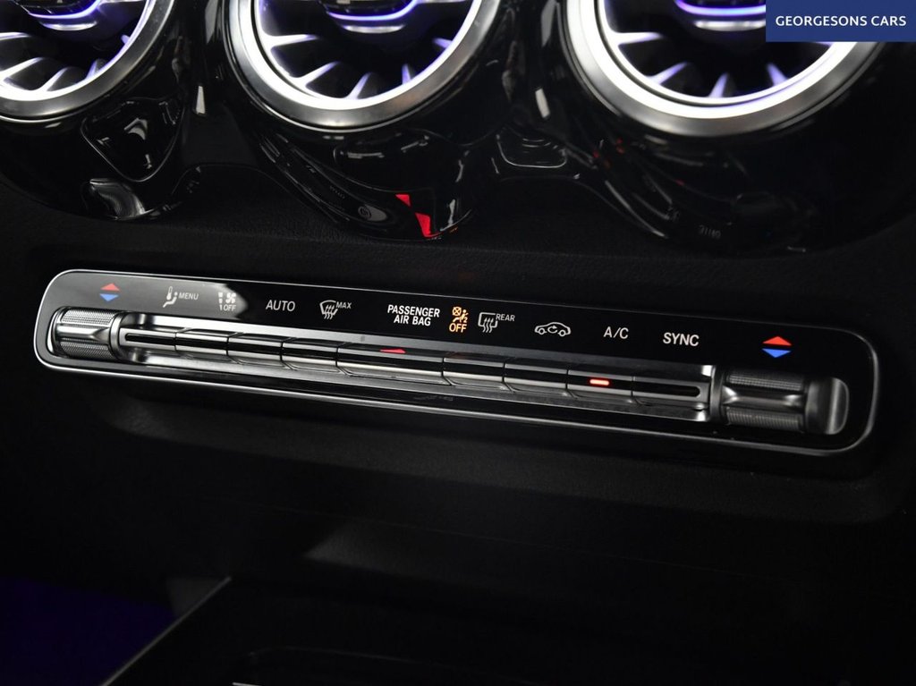 Used Mercedes-Benz GLB 2022 for sale - 76417029: Photo 33