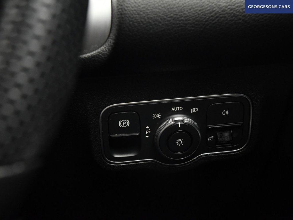 Used Mercedes-Benz GLB 2022 for sale - 76417029: Photo 49