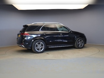 Used Mercedes-Benz GLE 2021 for sale - 77139875: Photo