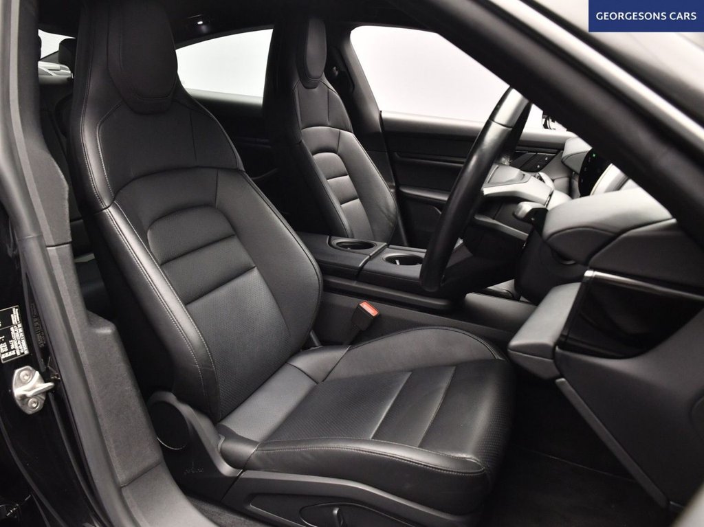 Used Porsche Taycan 2021 for sale - 77959740: Photo 29