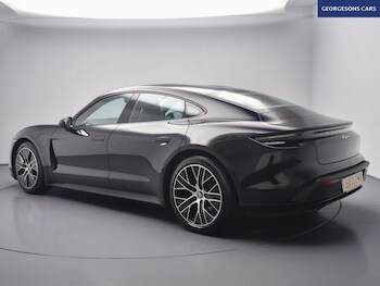 Used Porsche Taycan 2021 for sale - 77959740: Photo