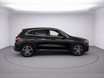Used Mercedes-Benz EQA 2023 for sale - 78597950: Photo