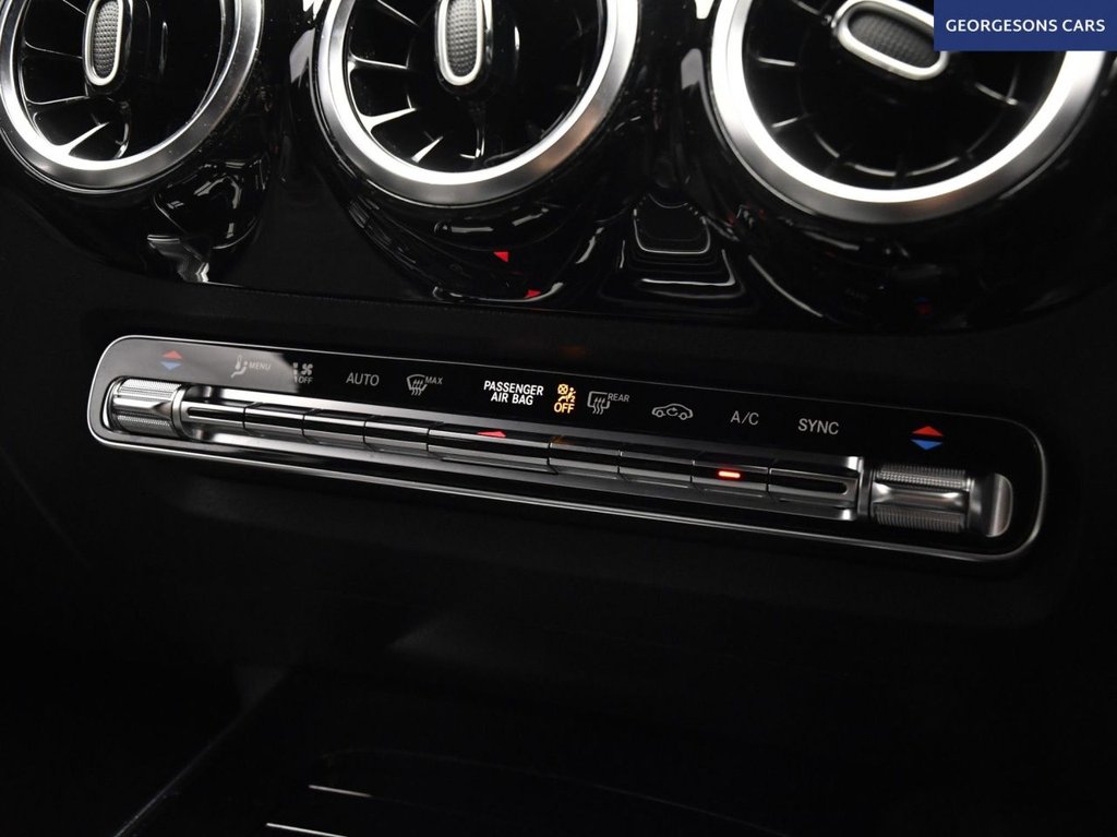 Used Mercedes-Benz GLA 2022 for sale - 77110403: Photo 35