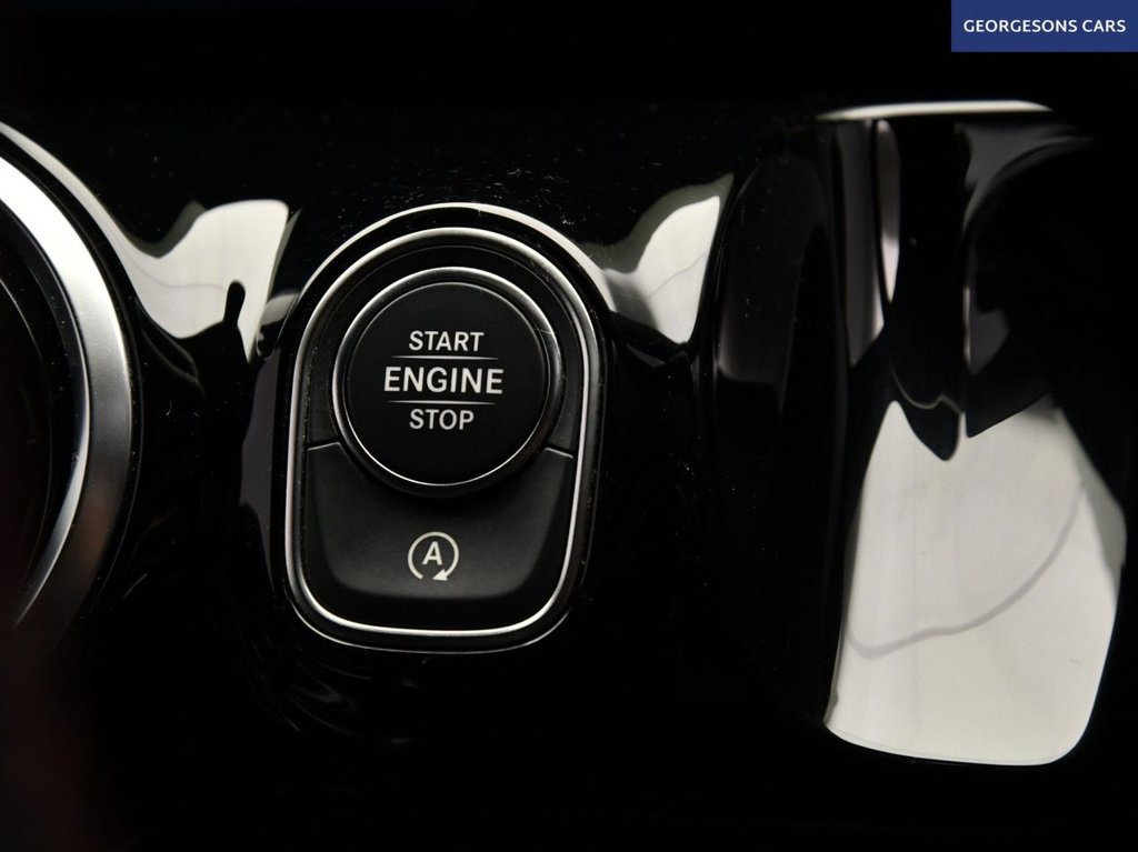 Used Mercedes-Benz GLA 2022 for sale - 77110403: Photo 48