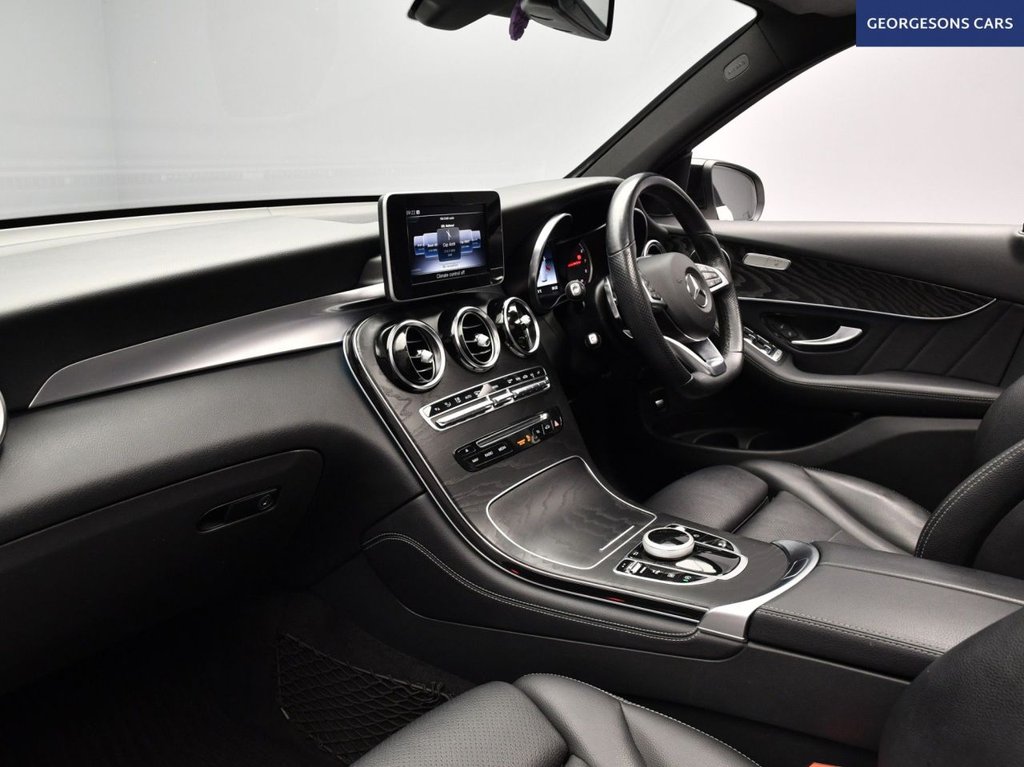Used Mercedes-Benz GLC 2019 for sale - 77049038: Photo 21