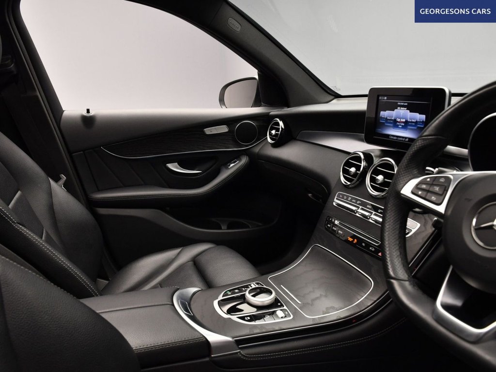 Used Mercedes-Benz GLC 2019 for sale - 77049038: Photo 31