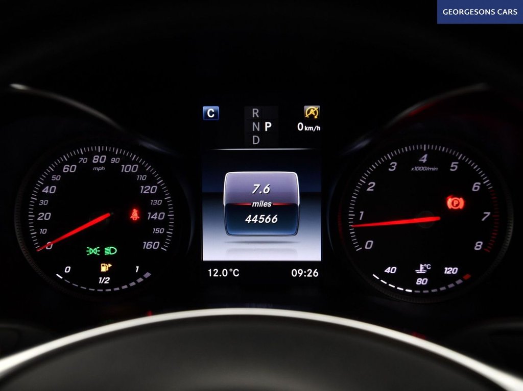 Used Mercedes-Benz GLC 2019 for sale - 77049038: Photo 34