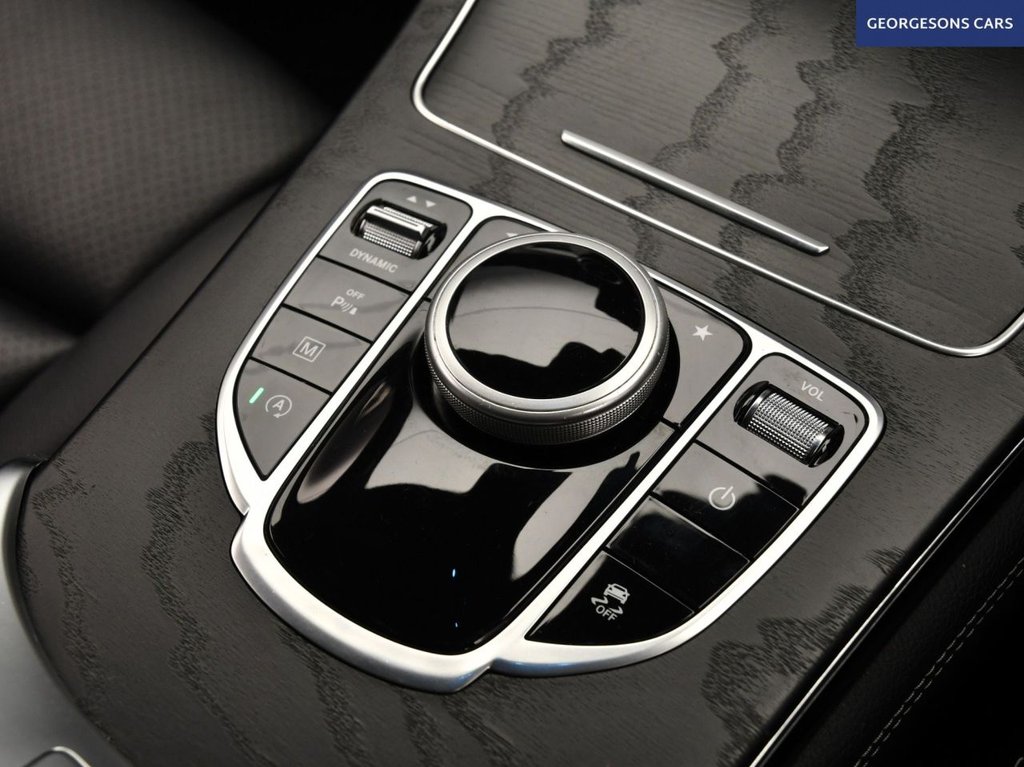 Used Mercedes-Benz GLC 2019 for sale - 77049038: Photo 35