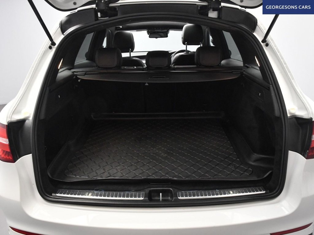 Used Mercedes-Benz GLC 2019 for sale - 77049038: Photo 9