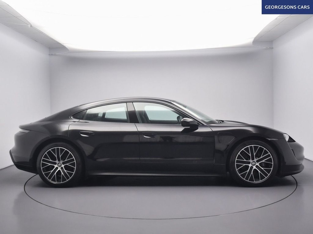 Used Porsche Taycan 2021 for sale - 78016765: Photo 9