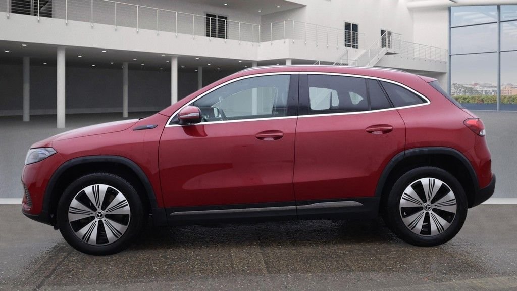 Used Mercedes-Benz EQA 2021 for sale - 77249963: Photo 2