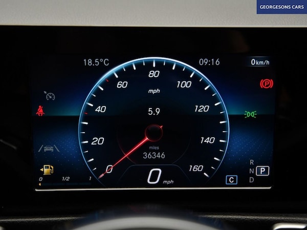 Used Mercedes-Benz GLB 2022 for sale - 76203393: Photo 32