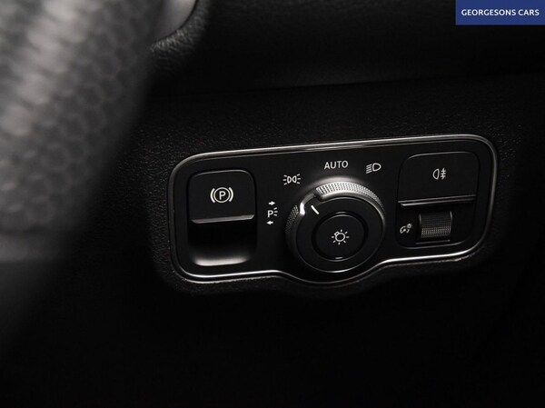 Used Mercedes-Benz GLB 2022 for sale - 76203393: Photo 50