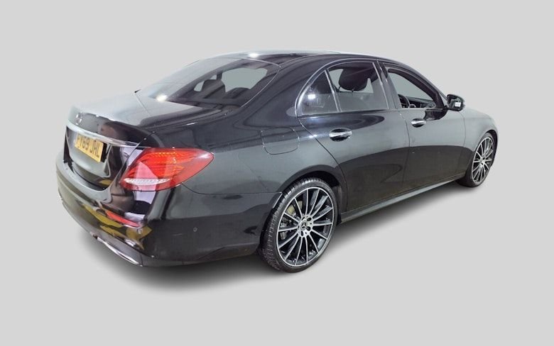 Used Mercedes-Benz E-Class 2019 for sale - 76106009: Photo 2
