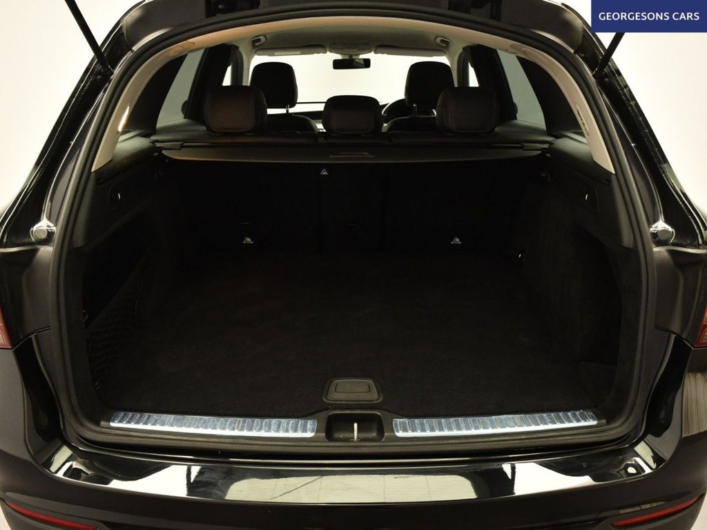 Used Mercedes-Benz GLC 2020 for sale - 77048669: Photo 9