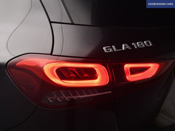 Used Mercedes-Benz GLA 2022 for sale - 76210141: Photo 13