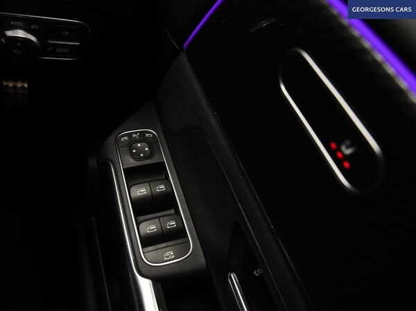 Used Mercedes-Benz GLA 2022 for sale - 76210141: Photo 48