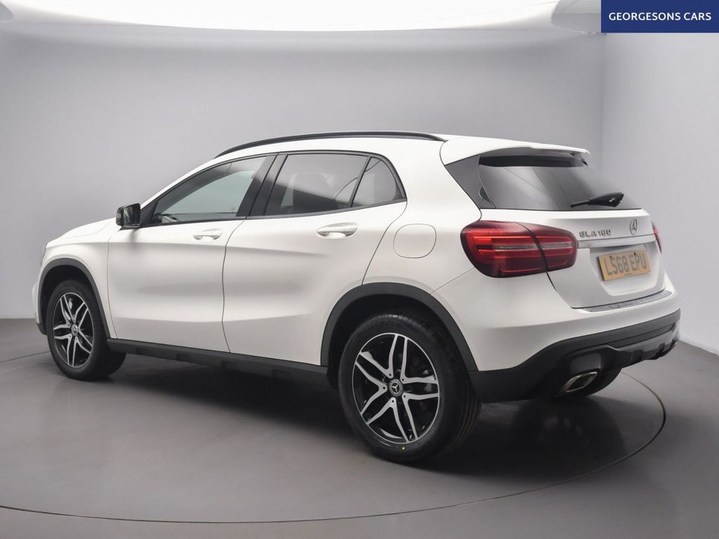 Used Mercedes-Benz GLA 2018 for sale - 76840766: Photo 2