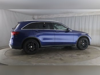Used Mercedes-Benz GLC 2016 for sale - 77384211: Photo