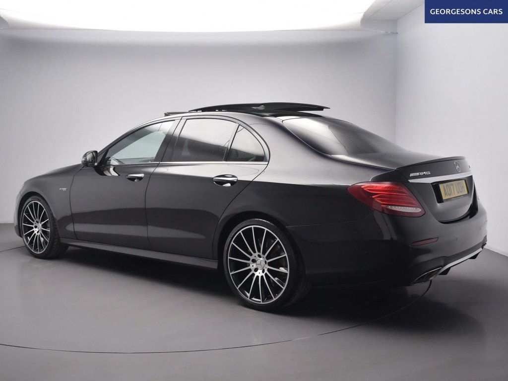 Used Mercedes-Benz E Class 2017 for sale - 77048670: Photo 2