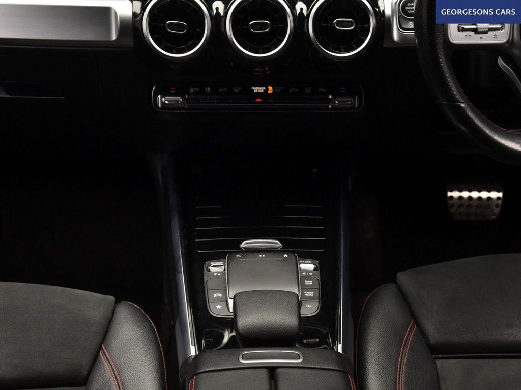 Used Mercedes-Benz GLB 2020 for sale - 77879629: Photo 31