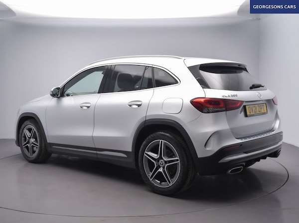 Used Mercedes-Benz GLA 2021 for sale - 75243301: Photo 2