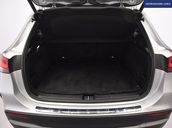Used Mercedes-Benz GLA 2021 for sale - 75243301: Photo 9