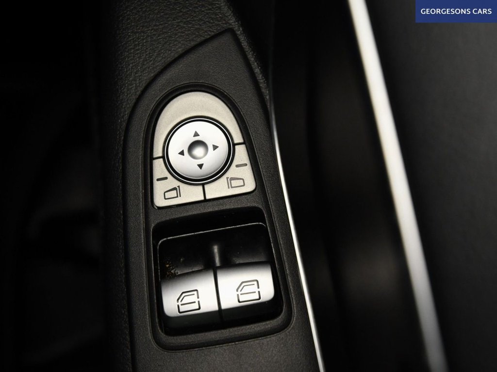 Used Mercedes-Benz Vito 2022 for sale - 76654853: Photo 31