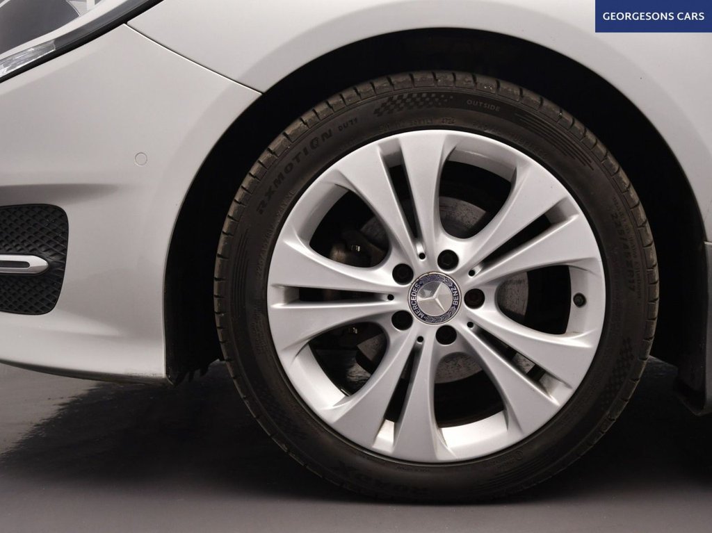 Used Mercedes-Benz B Class 2015 for sale - 76469891: Photo 10