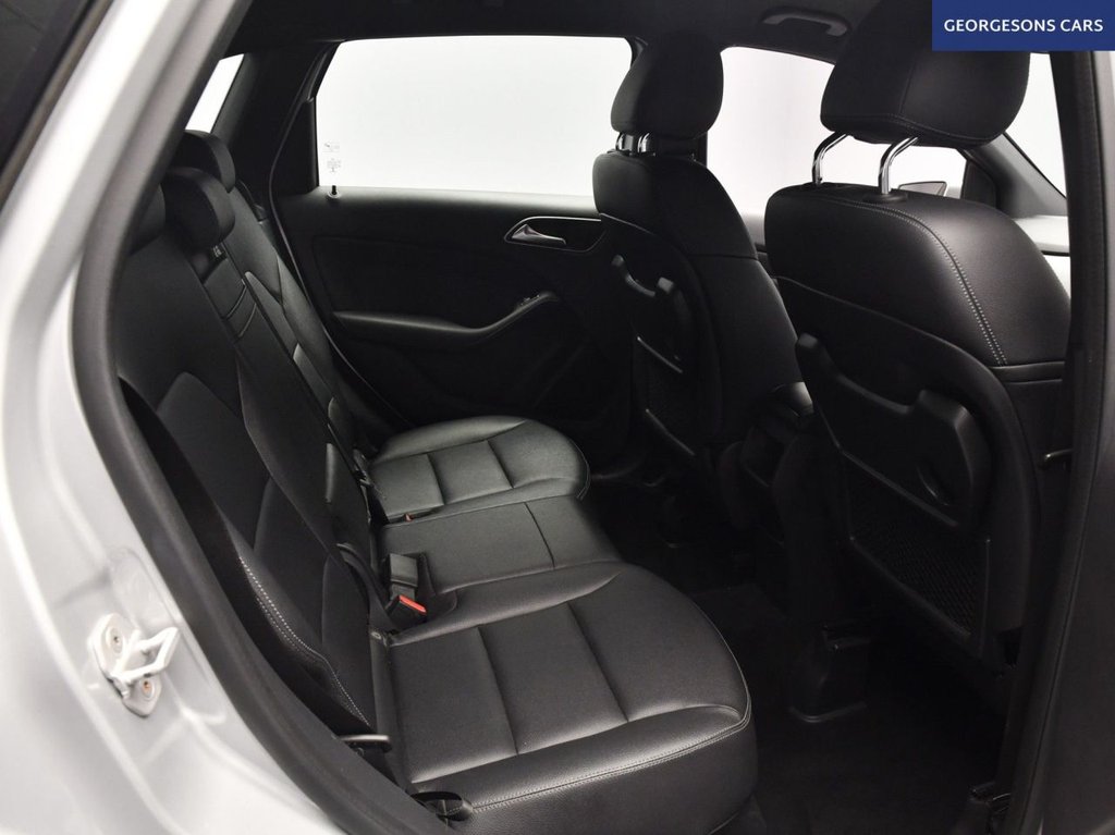 Used Mercedes-Benz B Class 2015 for sale - 76469891: Photo 15