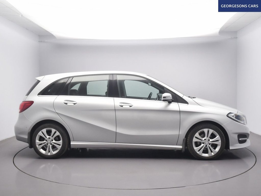 Used Mercedes-Benz B Class 2015 for sale - 76469891: Photo 6