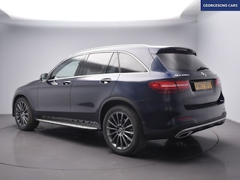 Used Mercedes-Benz GLC 2018 for sale - 76279567: Photo 2