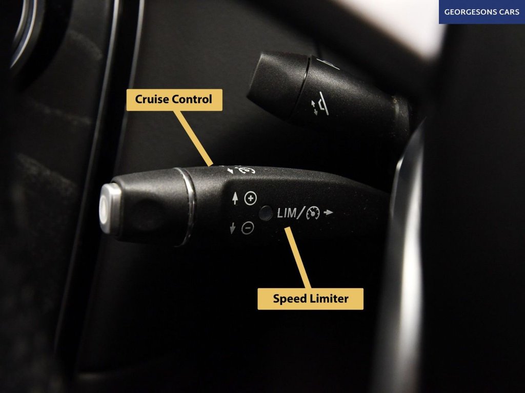 Used Mercedes-Benz GLC 2018 for sale - 76279567: Photo 44