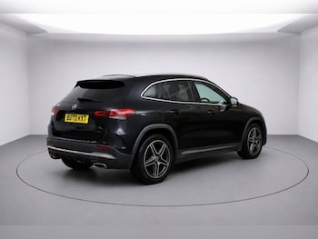 Used Mercedes-Benz GLA 2020 for sale - 78819047: Photo