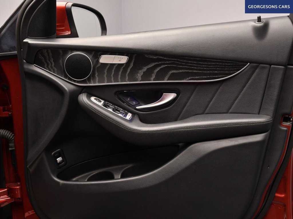 Used Mercedes-Benz GLC 2019 for sale - 76739946: Photo 29