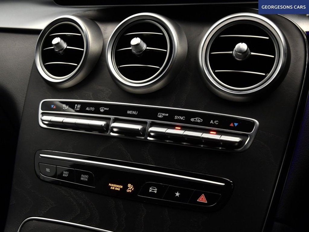 Used Mercedes-Benz GLC 2019 for sale - 76739946: Photo 36