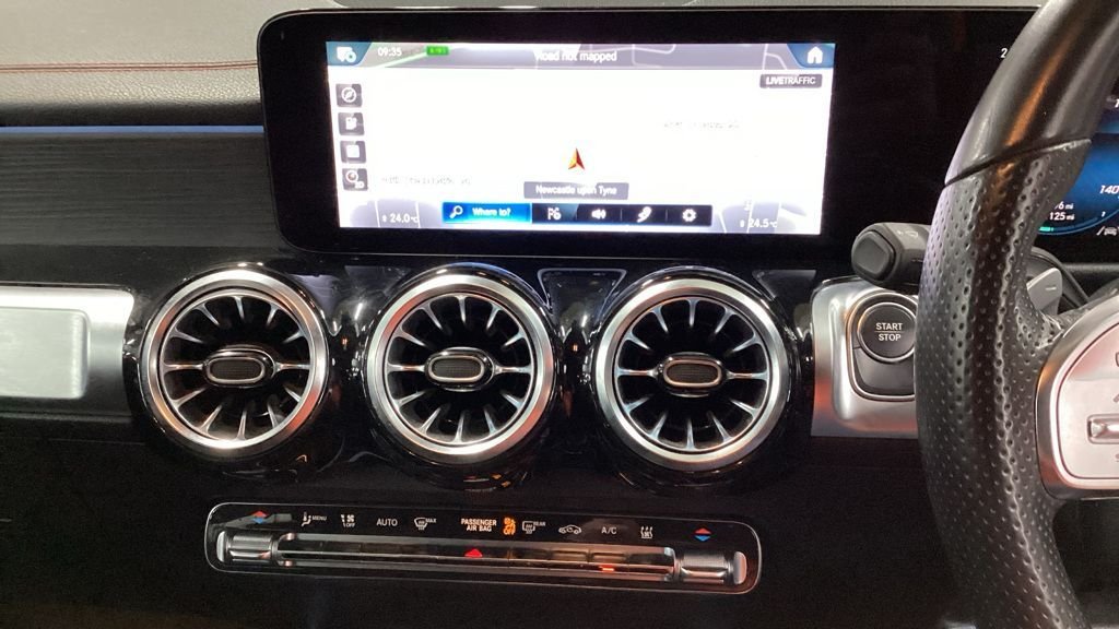 Used Mercedes-Benz EQB 2023 for sale - 77341394: Photo 5