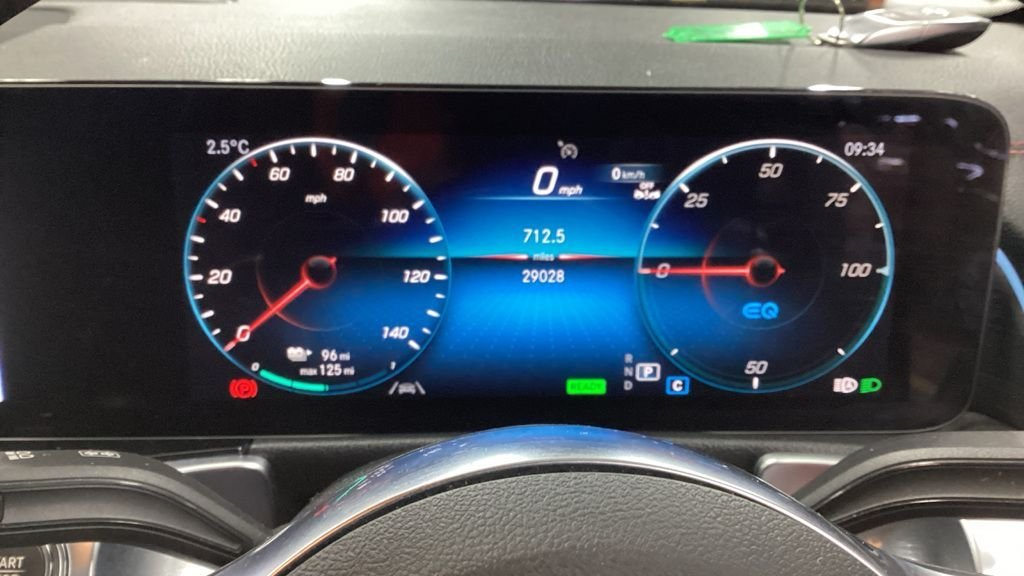 Used Mercedes-Benz EQB 2023 for sale - 77341394: Photo 6